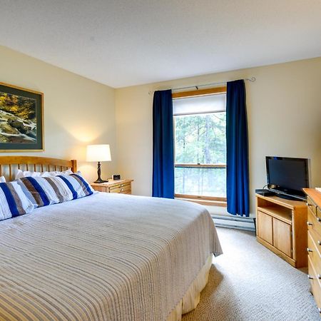 Well-Appointed Lincoln Abode Ski, Swim And Fish! Exteriör bild
